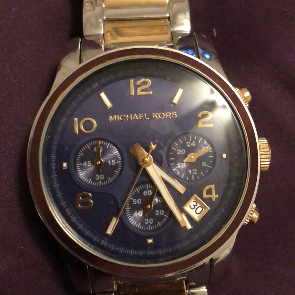 Michael Kors women’s watch - Picture 1 of 3